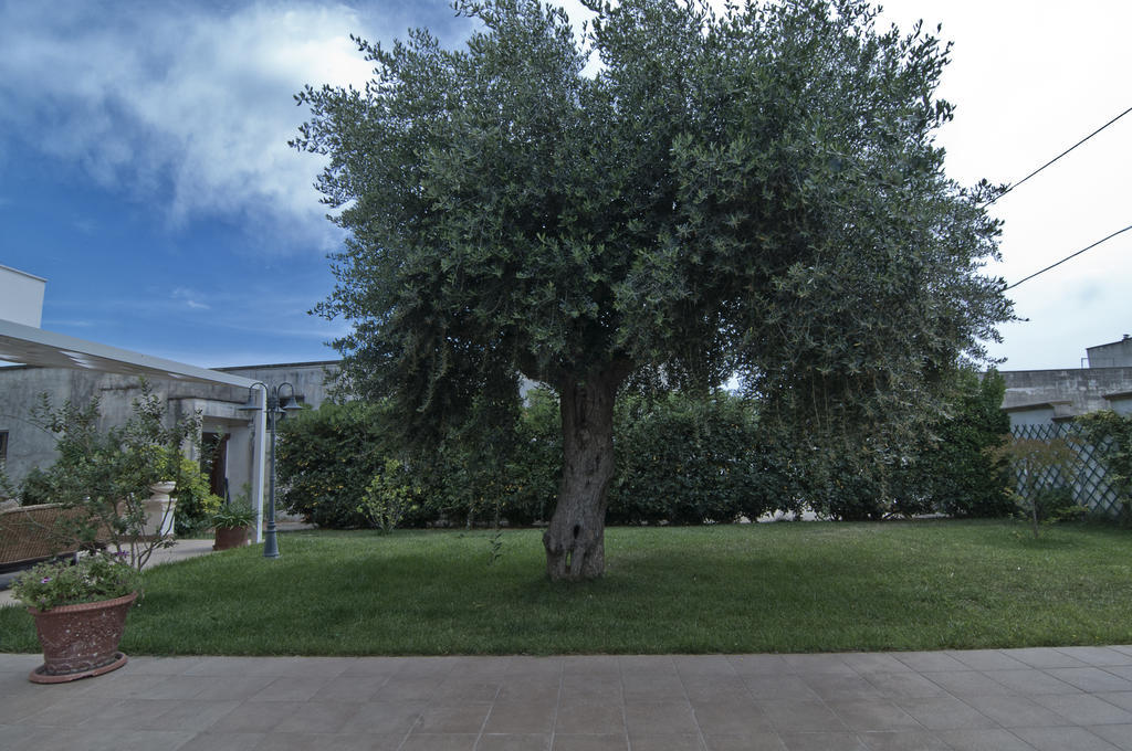 Giardino Dei Suoni B&B เมเลนดูญโญ ภายนอก รูปภาพ